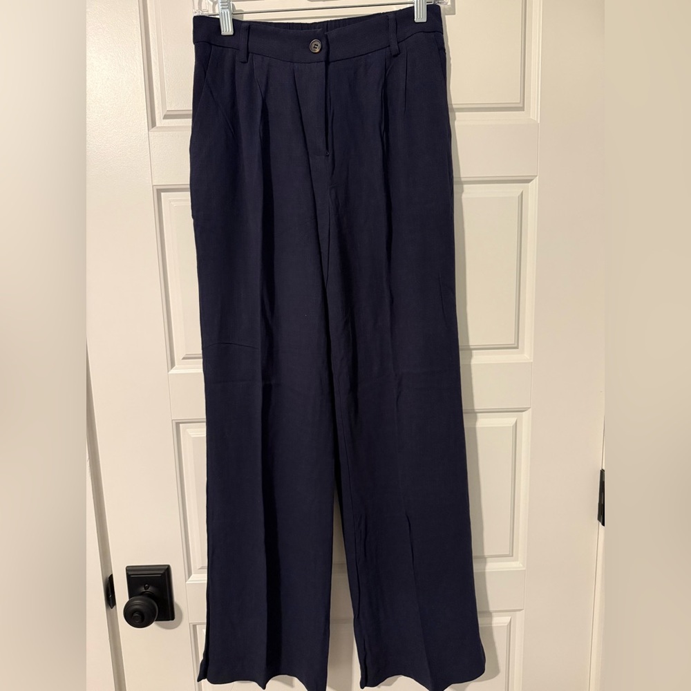 Skies Are Blue// Navy Linen Blend Pants